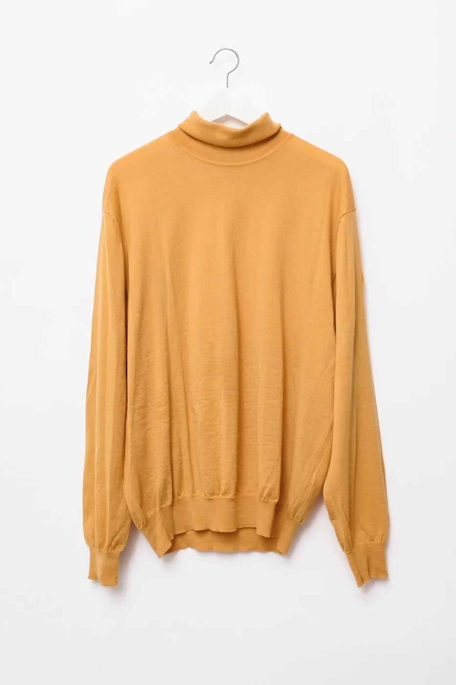0018_MUSTARD YELLOW WOOL TURTLE KNIT