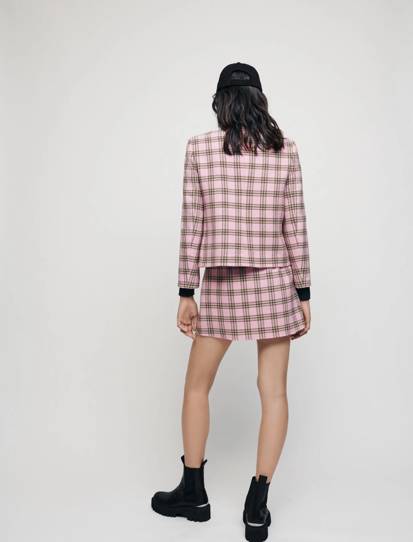 CHECKED JACKET WITH CONTRASTING NECKTIE