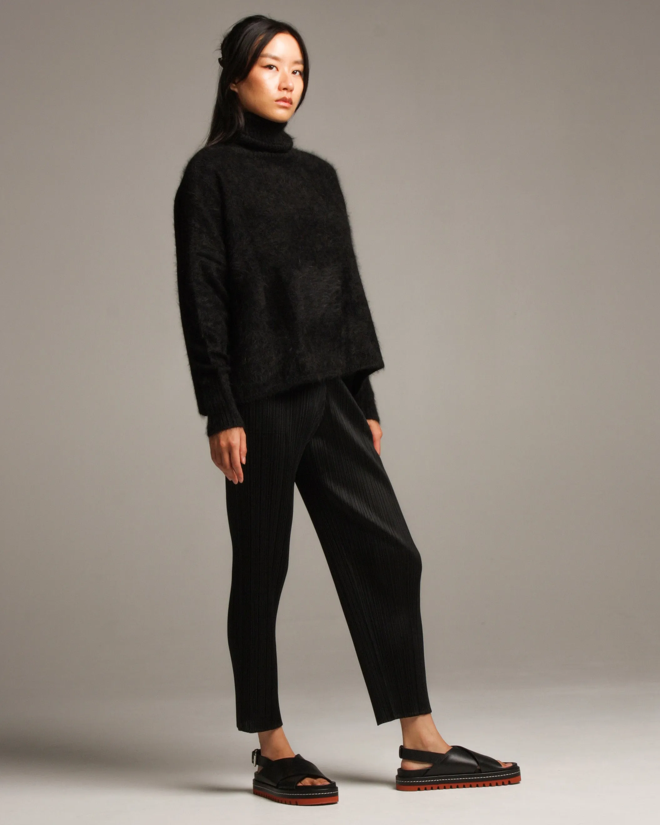 Classic Black Straight Leg Pant