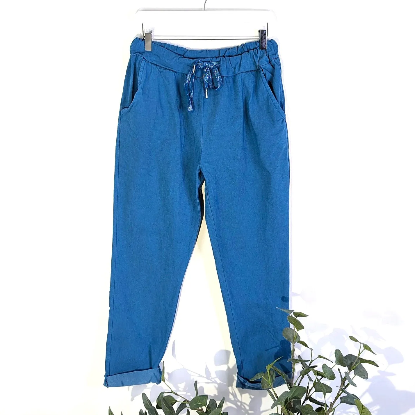Classic magic trousers (M-XL)