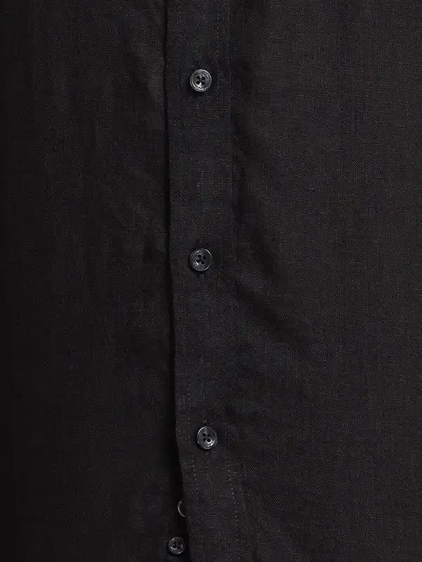 Men Black Tailored Fit Piece Dyed Linen Full Sleeve Shirts