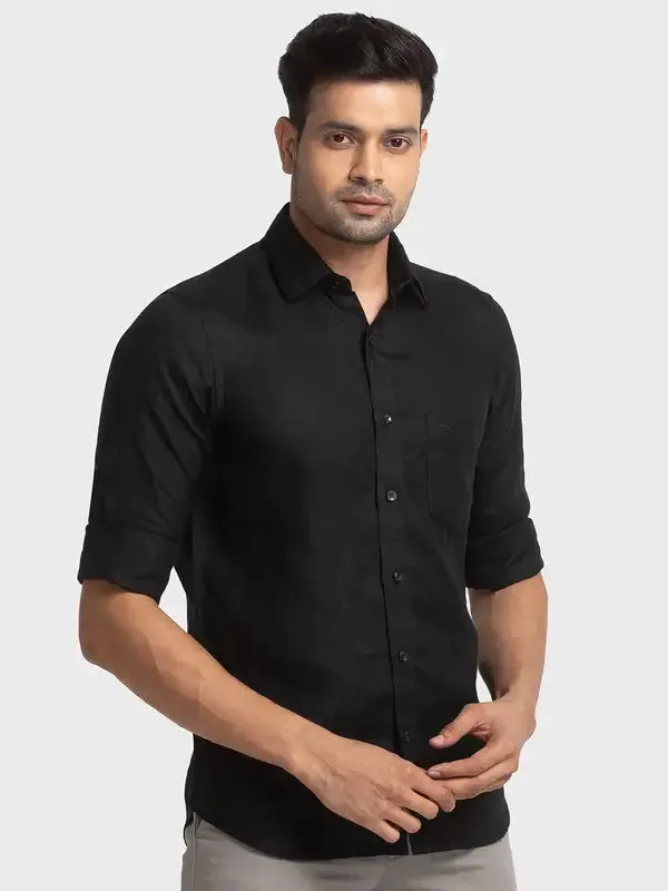 Men Black Tailored Fit Piece Dyed Linen Full Sleeve Shirts
