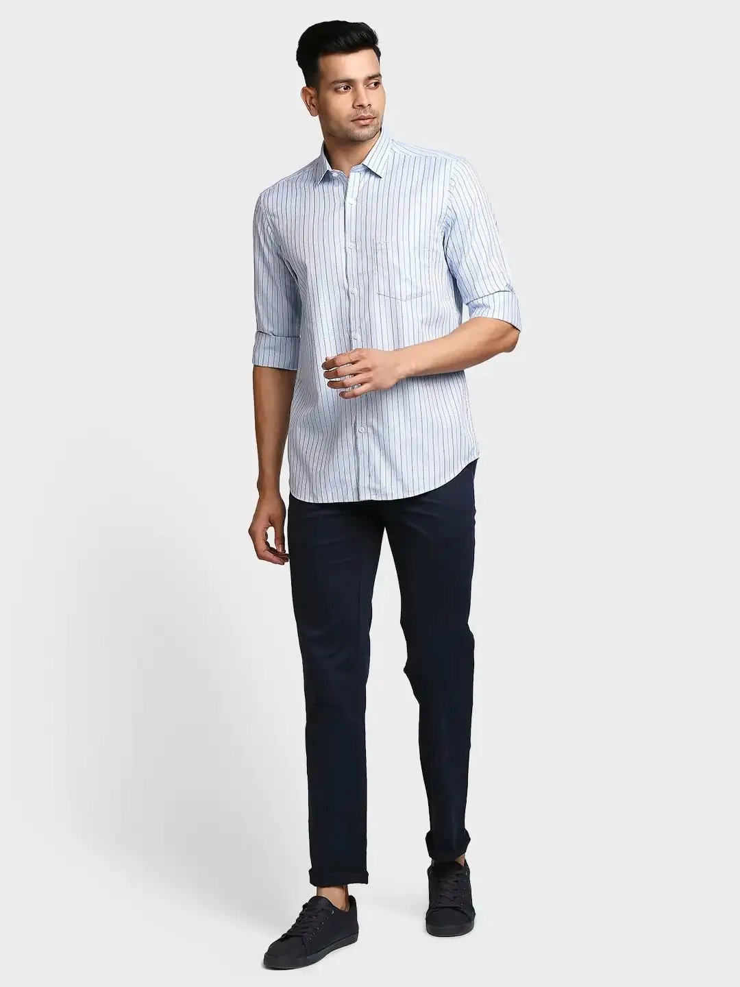 Men Blue Tailored Fit Dobby Stripe Cotton Full Sleeve Shirts