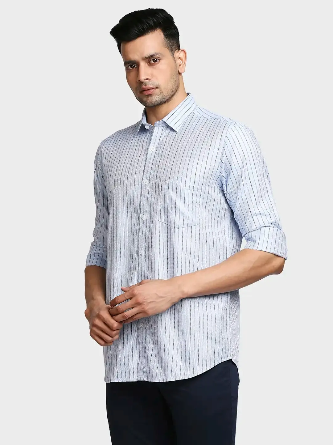 Men Blue Tailored Fit Dobby Stripe Cotton Full Sleeve Shirts