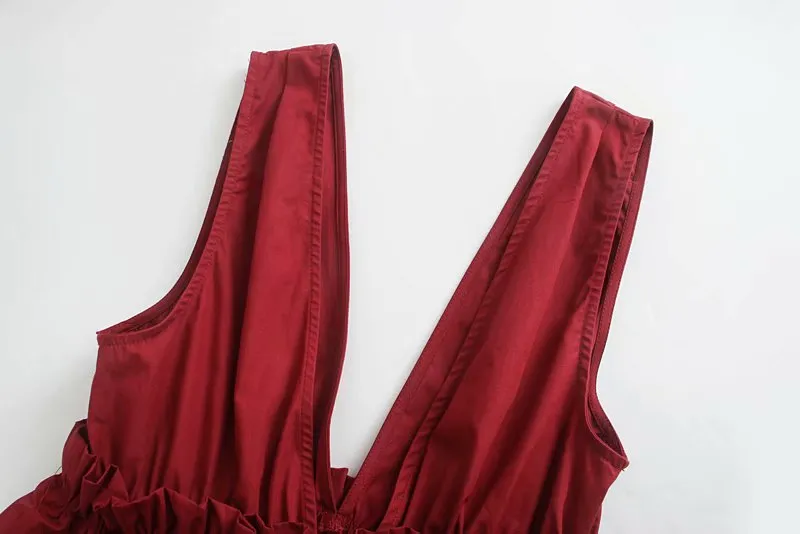 RUFFLED HEM TOP
