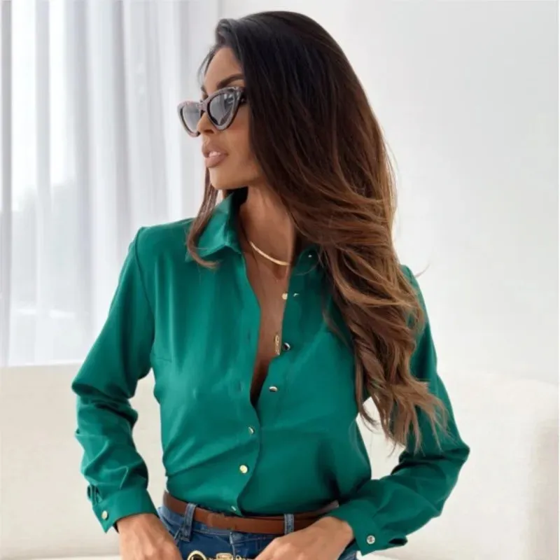 Womens Button-Down Shirt  Tailored Fit  Cotton Blend  Long Sleeve  Classic Collar